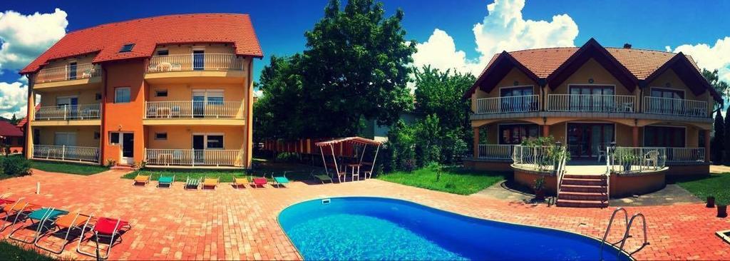 バラトンフレド Andrea Pansio Bed & Breakfast エクステリア 写真
